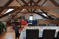 De zithoek van het logement In de Vlaamse Ardennen